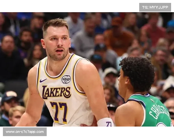 湖人快船德比：东契奇戴维斯战旧主引关注